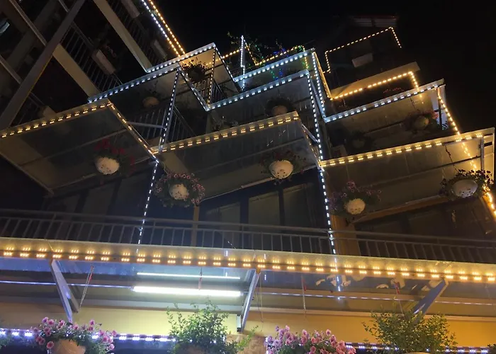 Babylon Hotel Hạ Long