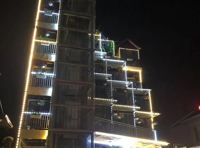 Babylon Hotel 3*